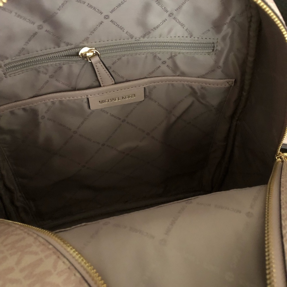 💖Beautiful pink Mk logo backpack matching wallet - Picture 7 of 8